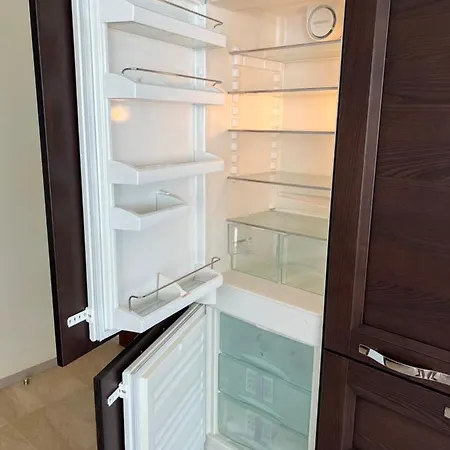 Апартаменти на морето плаж кабакум, варна, двустаен с паркомясто On The Sea Kabakum Varna, One-bedroom With Parking Lot Варна