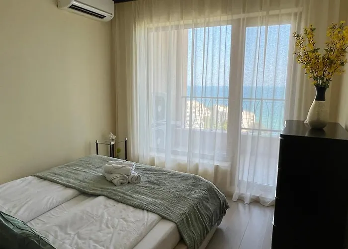 Lejlighed на морето плаж кабакум, варна, двустаен с паркомясто On The Sea Kabakum Varna, One-bedroom With Parking Lot Varna