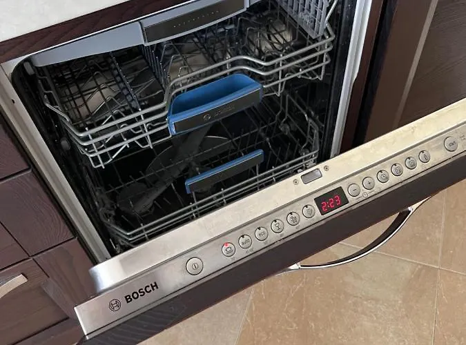 на морето плаж кабакум, варна, двустаен с паркомясто On The Sea Kabakum Varna, One-bedroom With Parking Lot * Varna