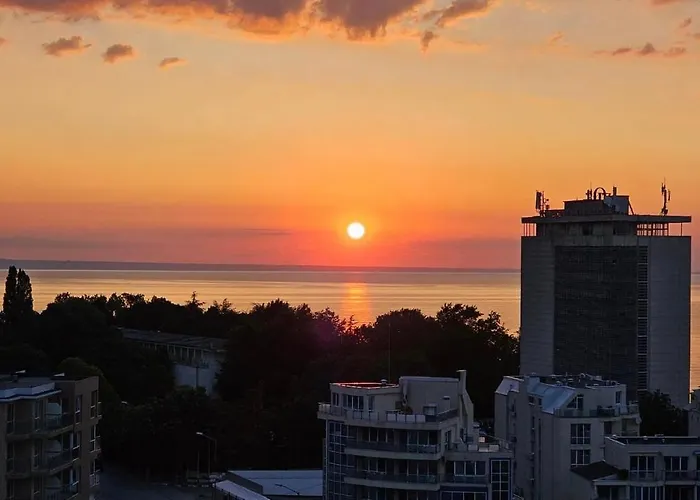 на морето плаж кабакум, варна, двустаен с паркомясто On The Sea Kabakum Varna, One-bedroom With Parking Lot Lejlighed