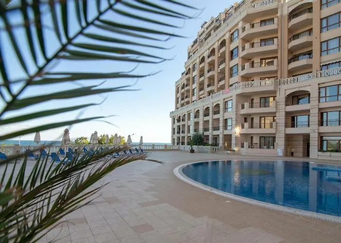 Lejlighed на морето плаж кабакум, варна, двустаен с паркомясто On The Sea Kabakum Varna, One-bedroom With Parking Lot Varna