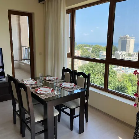 на морето плаж кабакум, варна, двустаен с паркомясто On The Sea Kabakum Varna, One-bedroom With Parking Lot * Warna